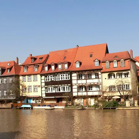 Historisches Schusterhaus In Traumhafter Lage *